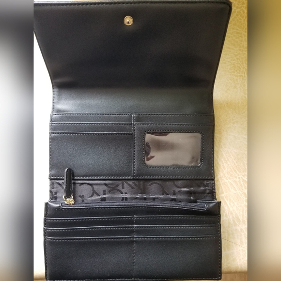 Calvin Klein Monogram Logo Wallet Clutch Black - Picture 6 of 10